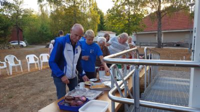 Sommarkväll innebär en hel del god fika. Här en bild från 2018 års upplaga.