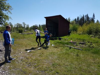 	Arne skickar ut Carl på andrasträckan på Föreningskavlen 2021.