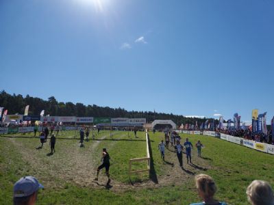 Spurten bjöd på en lång nedförsbacke följt av en kortare men tuff uppförsbacke den sista biten in i mål.
