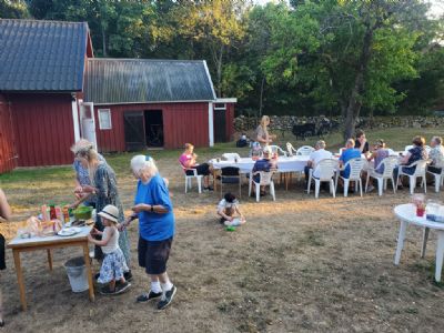 2022 års Sommarkväll bjöd på finfint väder. Vi hoppas att många Torsås OK:are vill komma för en trevlig stund tillsammans!