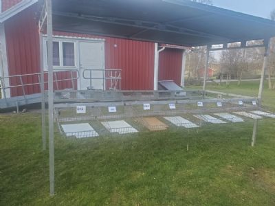 	Möte inför O-ringen Smålandskusten 2024. Vi byggde ihop en av startmodulerna vid klubbstugan som övning. Det blev några fler tillfällen under O-ringenveckan...