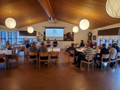 14 februari &auml;r det dags f&ouml;r Tors&aring;s OK:s &aring;rsm&ouml;te. Vi h&aring;ller till i klassiska Tors&aring;s OK-lokaler d&aring; vi h&aring;ller till i Olofsg&aring;rden. H&auml;r har vi varit redan p&aring; 80-talet med lite utflykter senare till andra lokaler. Varmt v&auml;lkomna till en trevlig eftermiddag tillsammans!