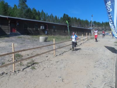 Maria spurtar mot mål på arenan vid Storklinten under Bodens 5-dagars 2013. Det var en otrolig värme dessa dagar!