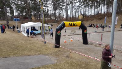 Emil har precis g&aring;tt i m&aring;l p&aring; Kalmartr&auml;ffen i P&aring;ryd 2022.