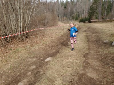 Agnes startade f&ouml;r f&ouml;rsta g&aring;ngen i klassen Vit 2.0 och gjorde det bra. Roligt att det g&aring;r bra f&ouml;r v&aring;ra ungdomar!